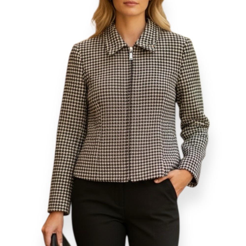 Vintage Stylish Black and Tan Houndstooth Blazer